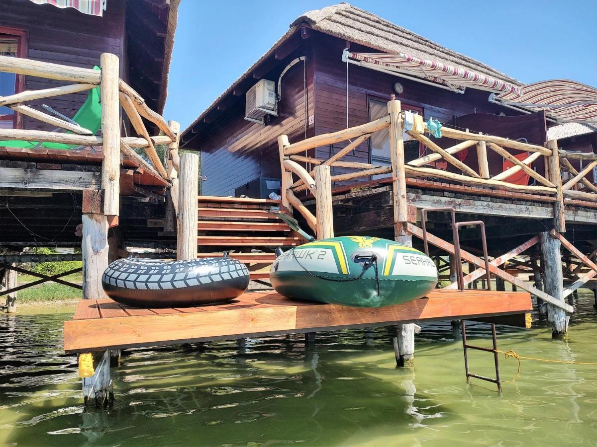 Overwater Cottage - Slovak Tahiti, Senec Luaran gambar